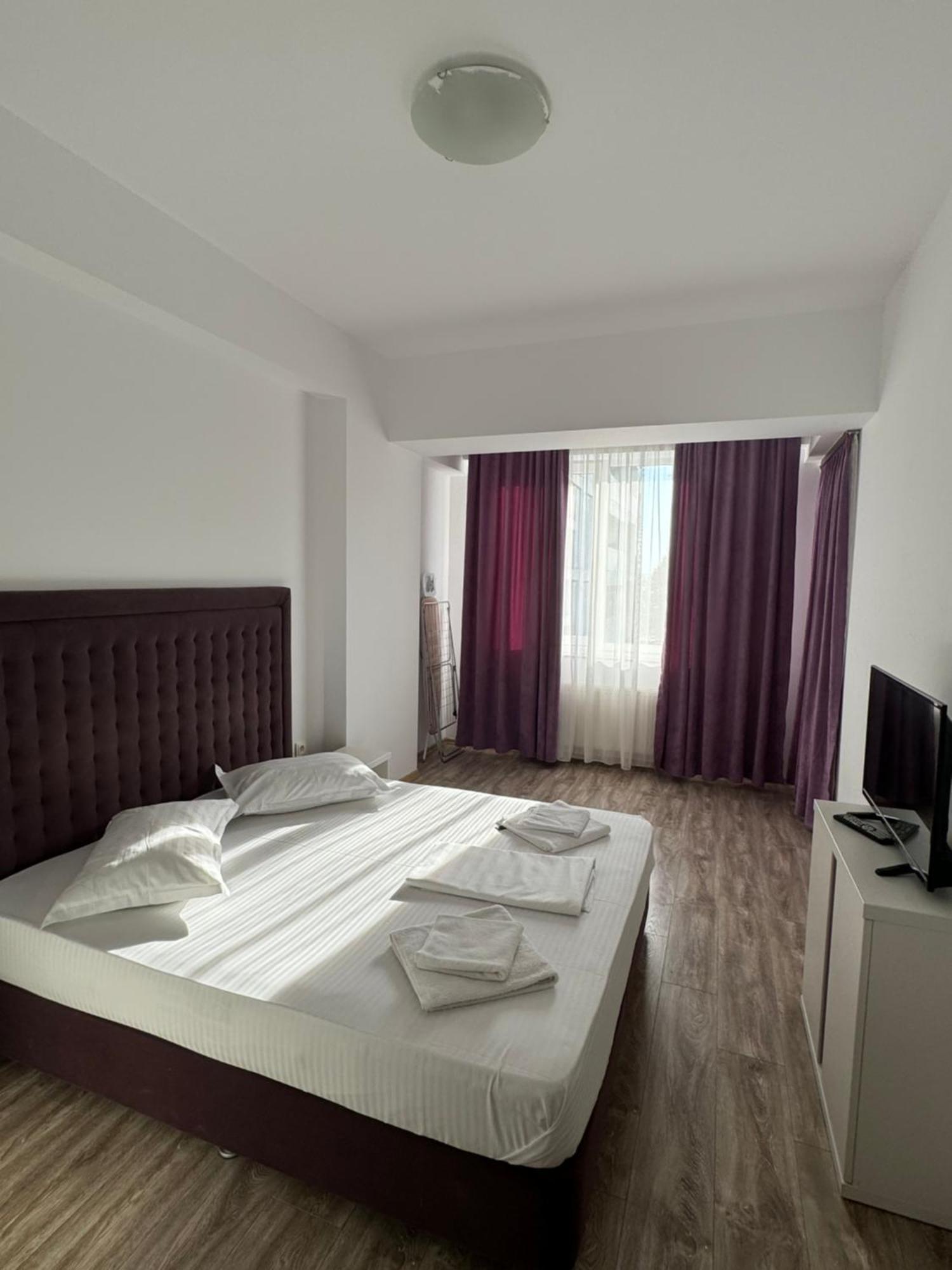 Tanya Apartments Summerland Mamaia Dış mekan fotoğraf